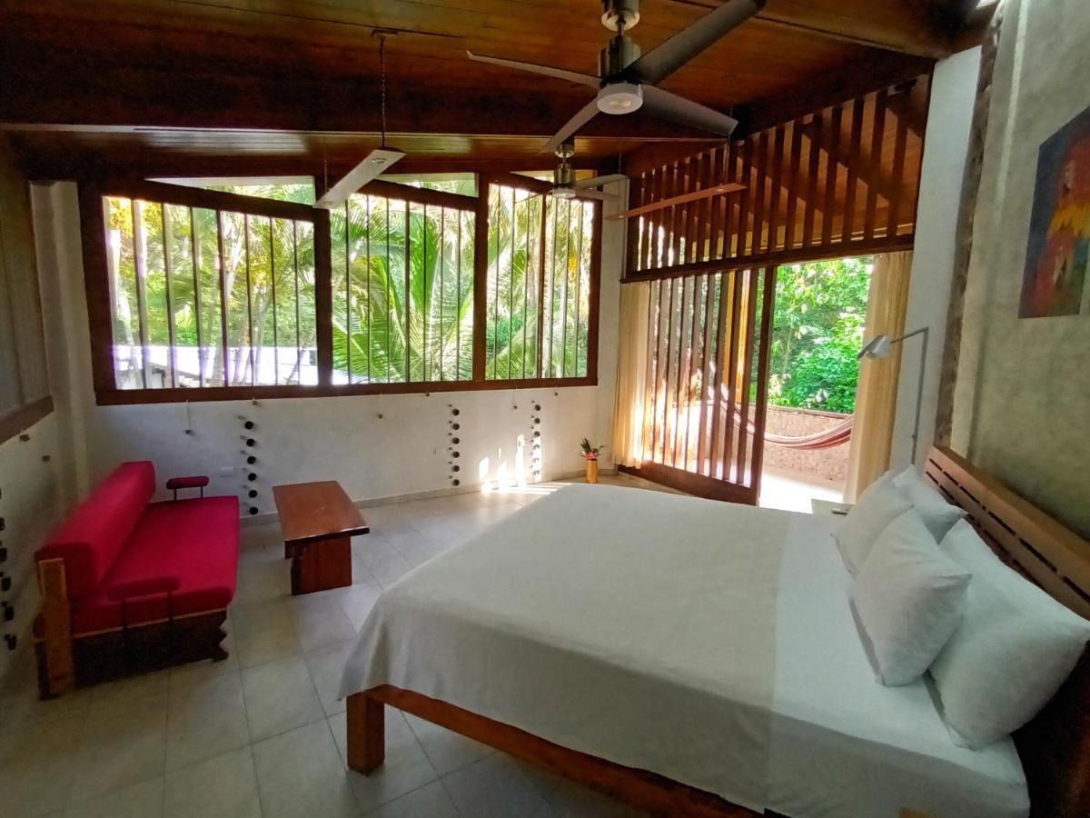 Omega Tours Eco-Jungle Lodge La Ceiba Exterior foto