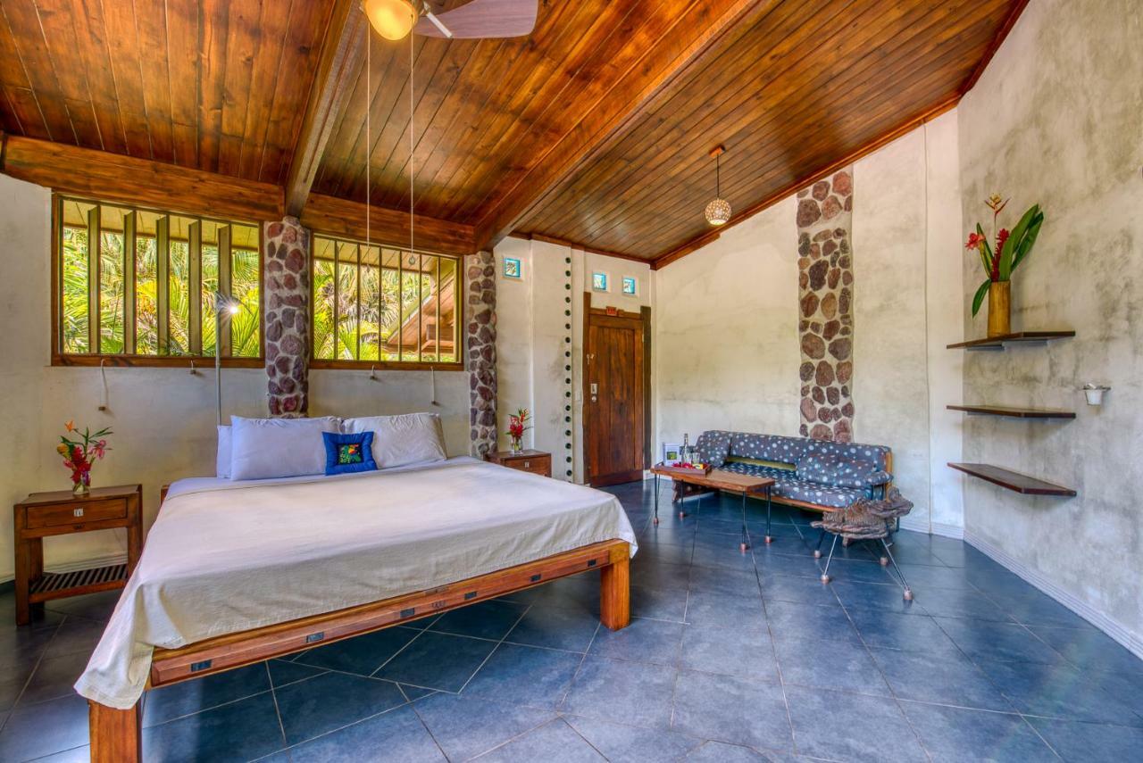Omega Tours Eco-Jungle Lodge La Ceiba Exterior foto